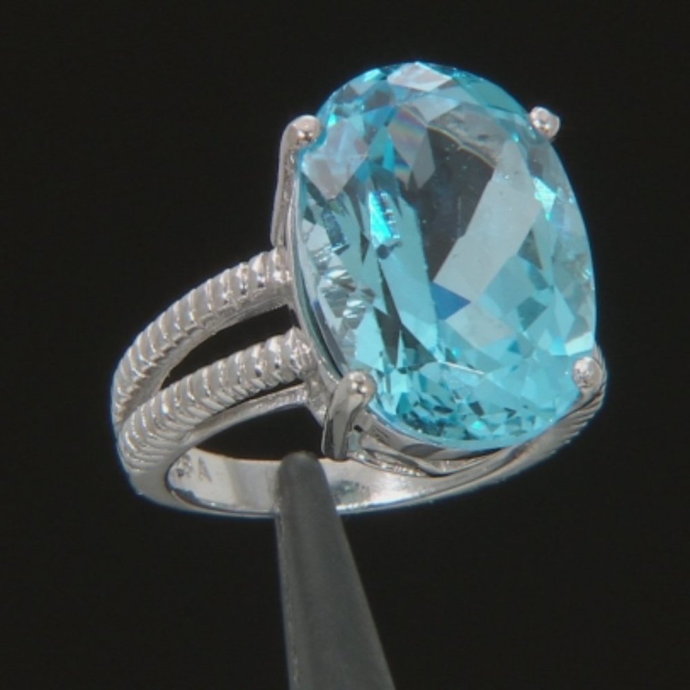 NEW and Never Worn Sky Blue Topaz Rhodium Over Sterling Silver Ring